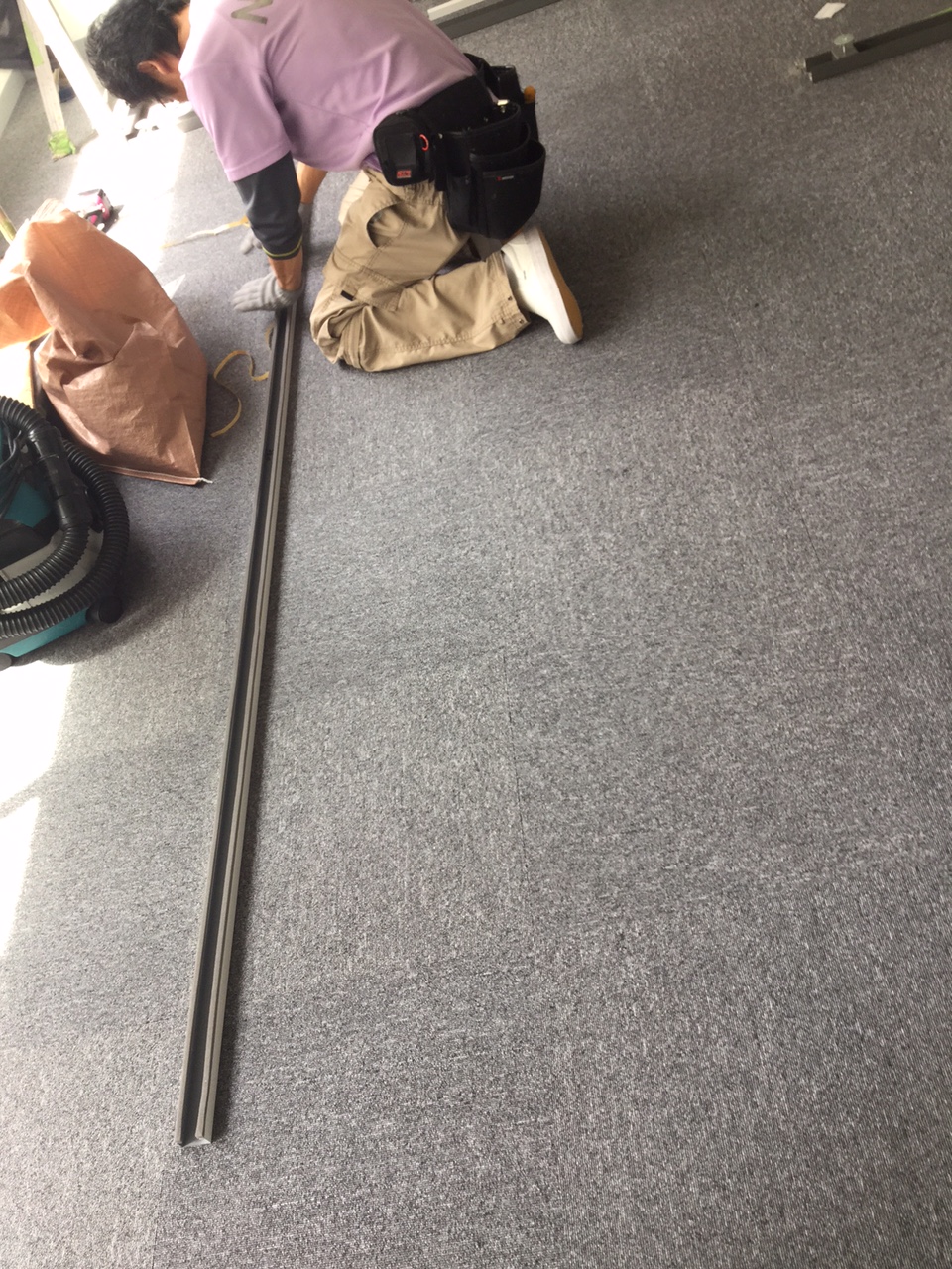 スチールパーティション 施工①