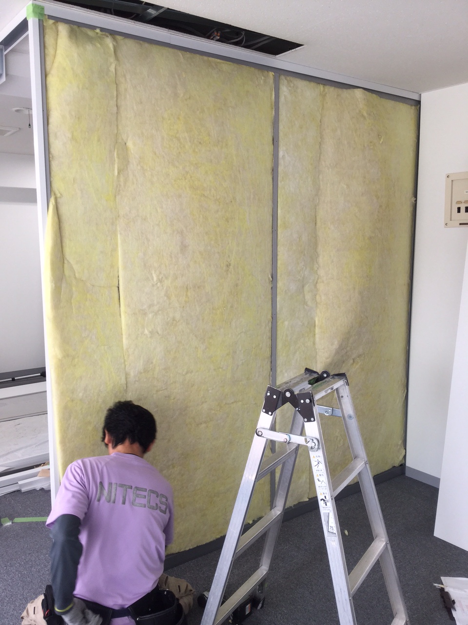 スチールパーティション 施工②